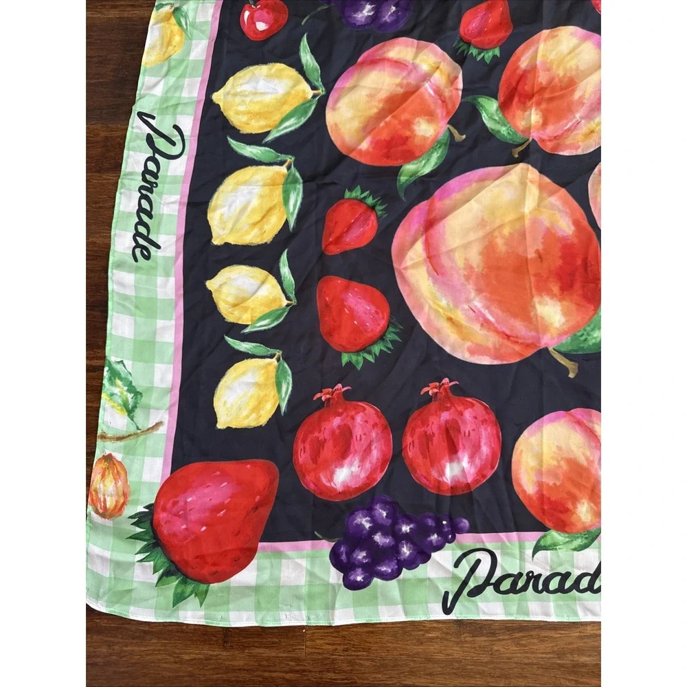 Parade square scarf